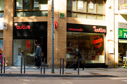 Foto autius autoescuela Huesca