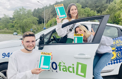 Foto Autoescola FÀCIL