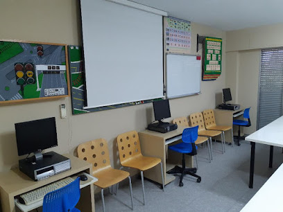 Foto Autoescuela Alcázar