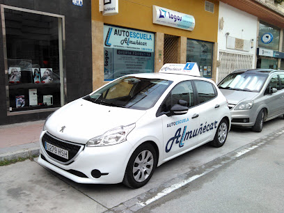 Foto AUTOESCUELA ALMUÑÉCAR
