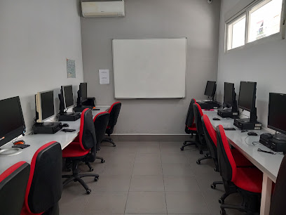 Foto Autoescuela Estudios Viales Avanzados