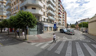 Foto Autoescuela Lago 4 - Cap Navarra