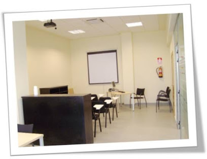 Foto Autoescuela Maestra