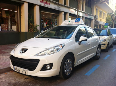 Foto Autoescuela Plaza la Merced Marbella