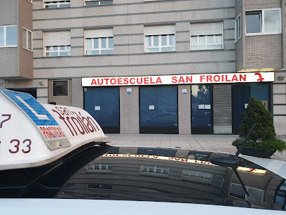 Foto Autoescuela San Froilán
