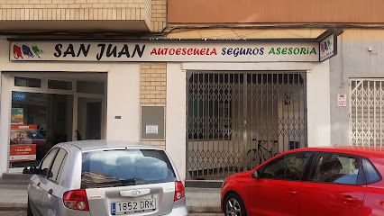 Foto Autoescuela, Seguros y Asesoría San Juan