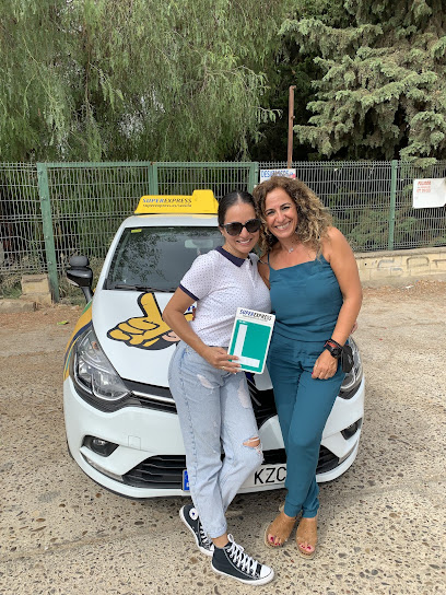 Foto Autoescuela Súper Express en Sevilla