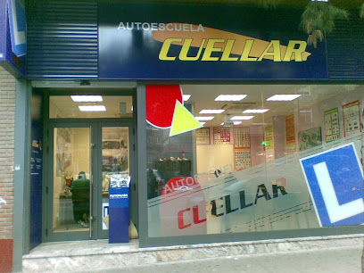 Foto Autoescuela y Gestoría CUELLAR