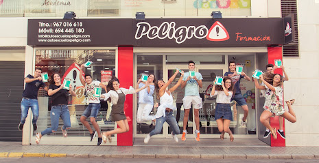 Foto Autoescuelas Peligro
