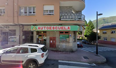 Foto Autoescuelas Triángulo