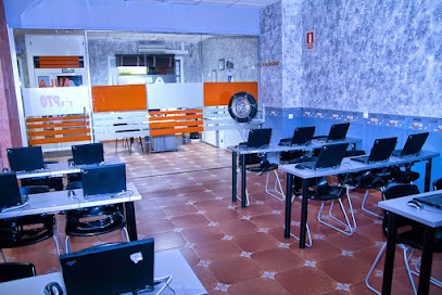 Foto CENTRO DE FORMACION AUTOESCUELA APTO