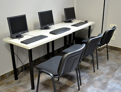 Foto Centro de Formación Autoescuela Primeran